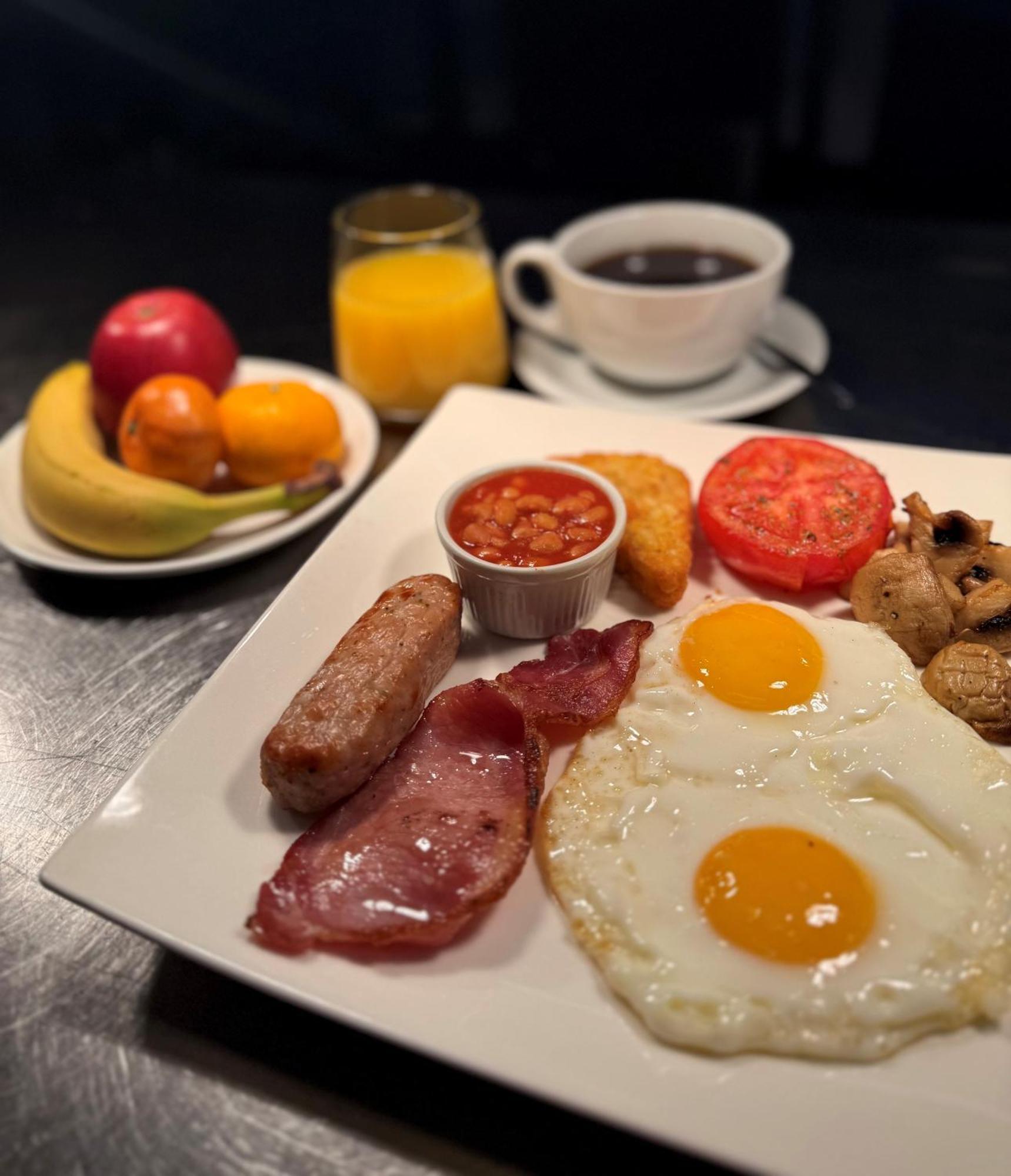 Linton Hotel Luton ルートン エクステリア 写真