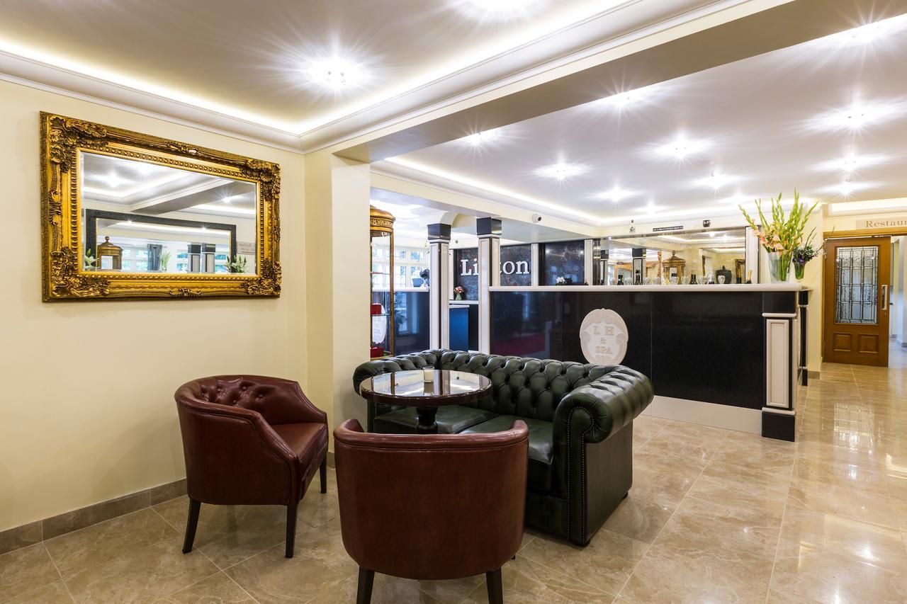 Linton Hotel Luton ルートン エクステリア 写真