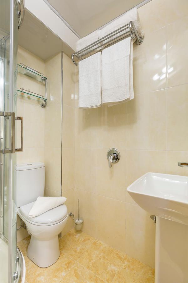 Linton Hotel Luton ルートン エクステリア 写真