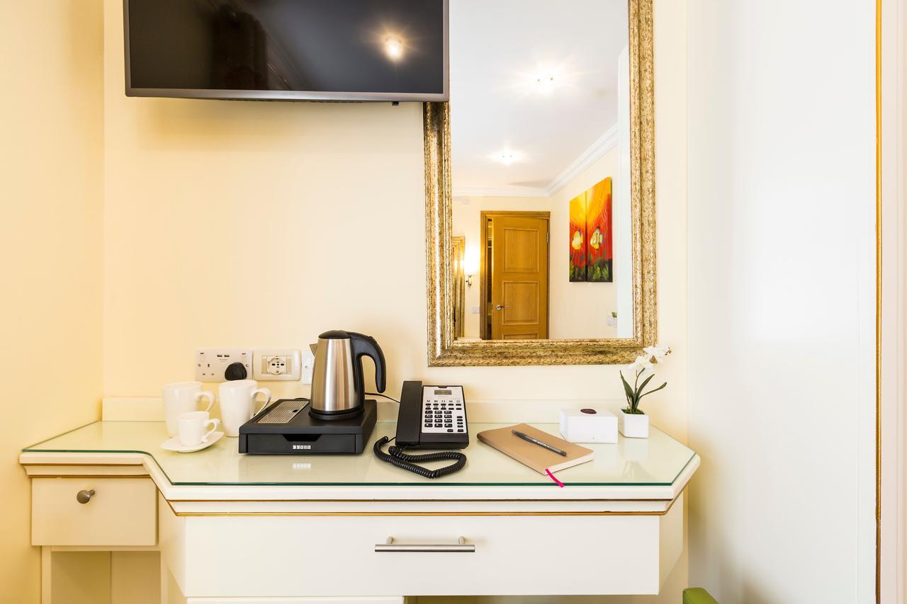 Linton Hotel Luton ルートン エクステリア 写真