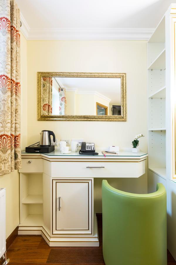 Linton Hotel Luton ルートン エクステリア 写真