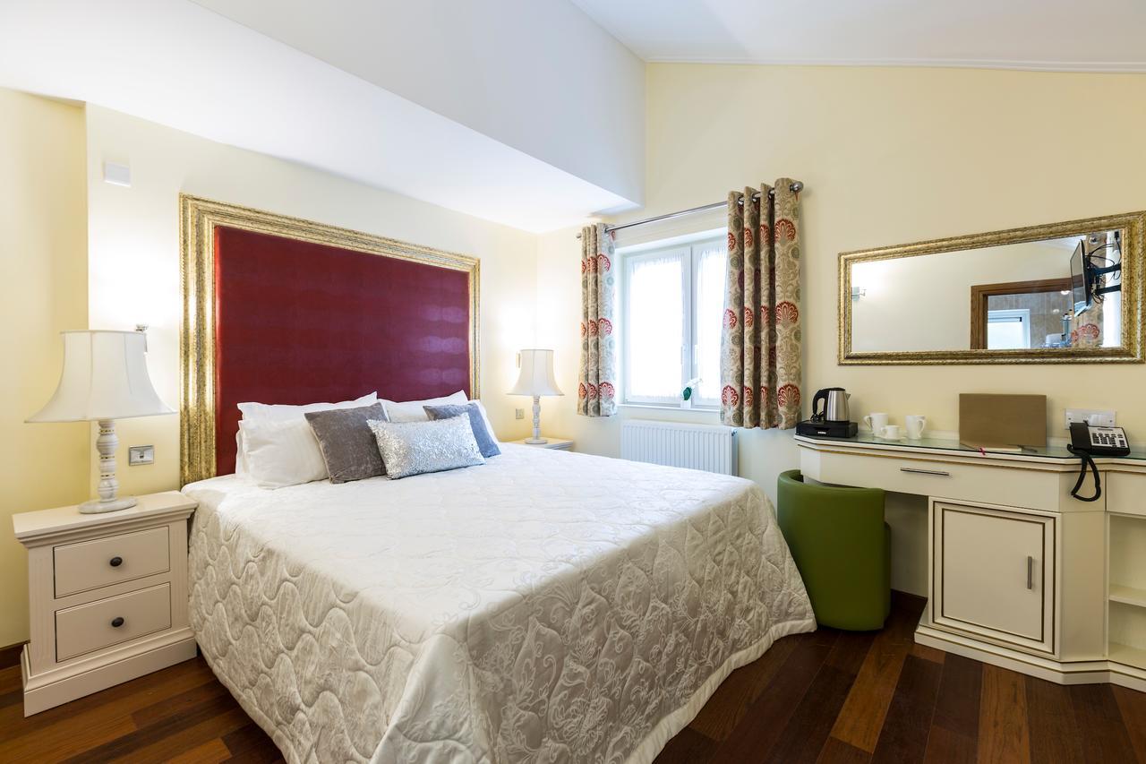 Linton Hotel Luton ルートン エクステリア 写真
