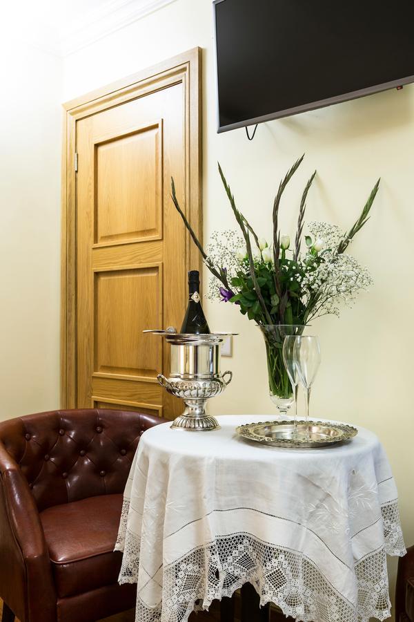 Linton Hotel Luton ルートン エクステリア 写真
