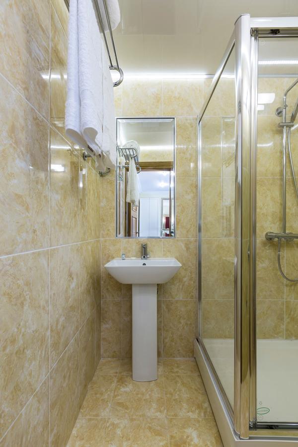 Linton Hotel Luton ルートン エクステリア 写真
